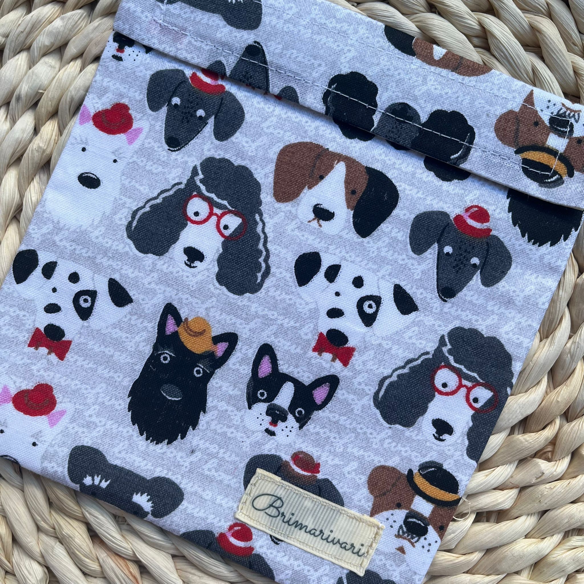 Uzsis tasak - kutyás