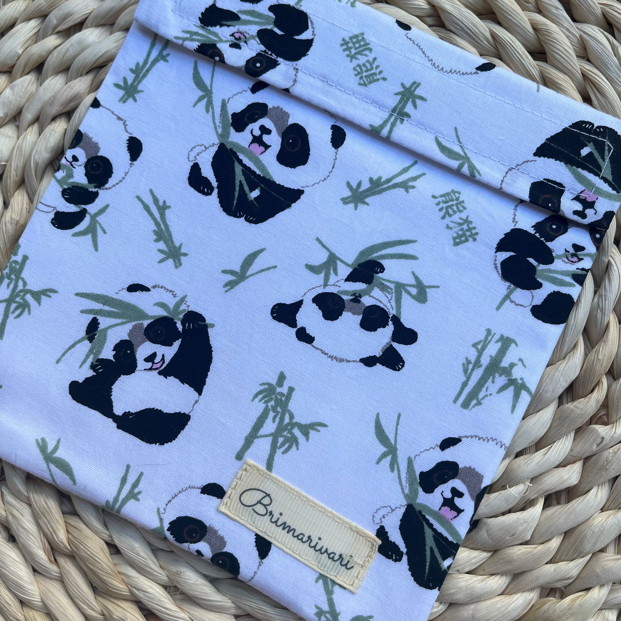 Uzsis tasak - pandás