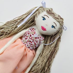 Öltöztethető textil baba - szőkésbarna