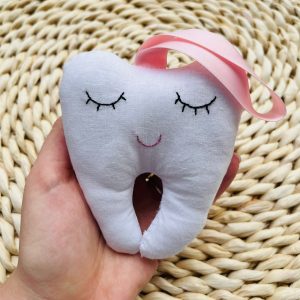 A Fogtündér segédje - plüss fogacska - 5