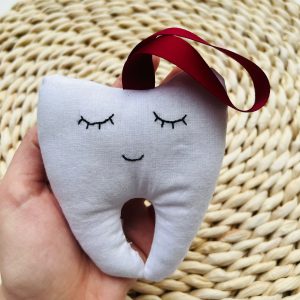 A Fogtündér segédje - plüss fogacska - 4