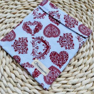 Uzsis tasak - piros szives