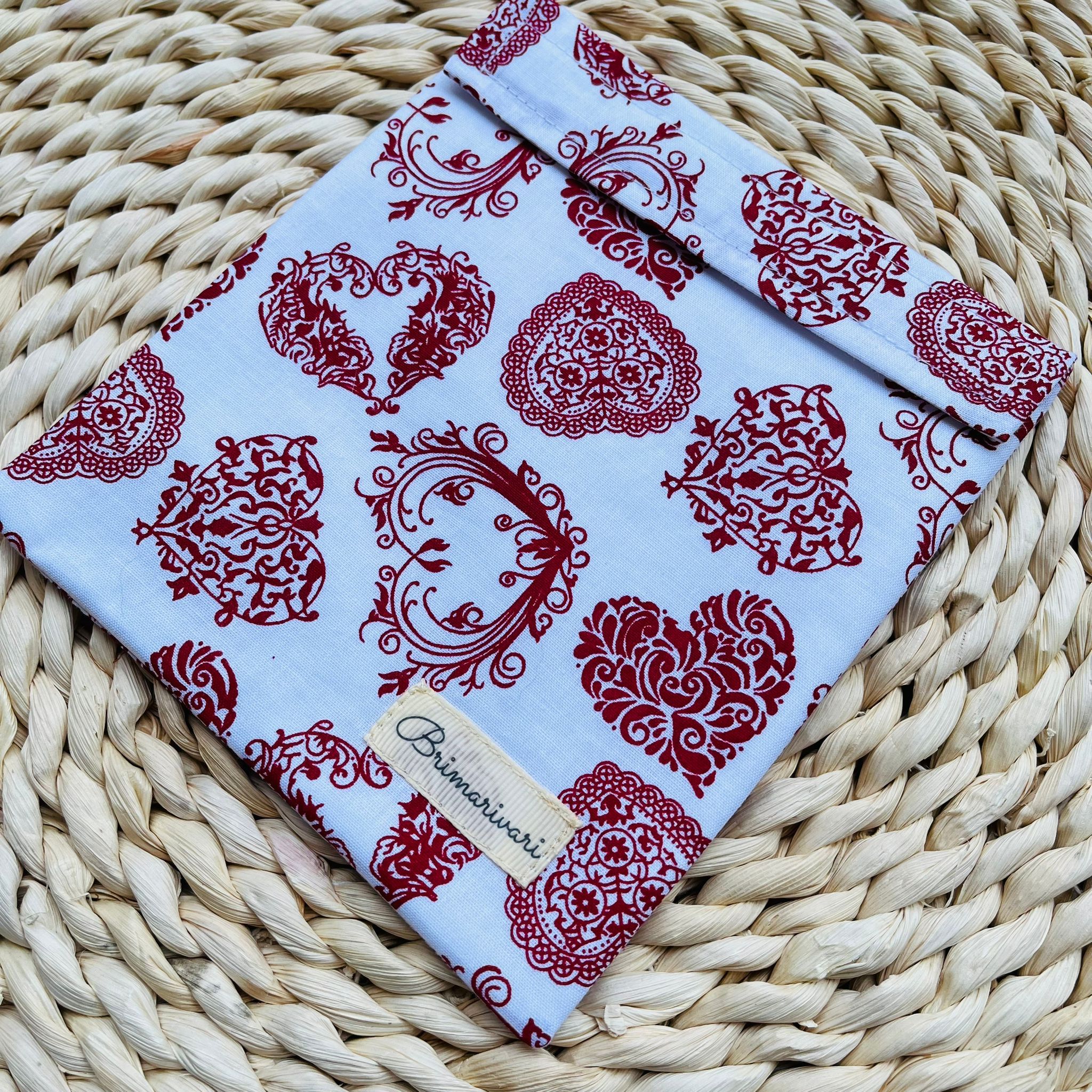 Uzsis tasak - piros szives